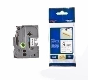 CINTA de ROTULAR BROTHER LAMINADA SUPER ADHESIVA 8m 9mm NEGRO sobre BLANCO